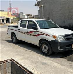 تويوتا هايلوكس